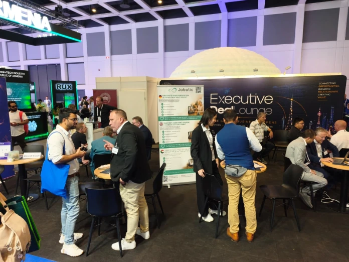 Teilnehmer der Executive Deal Lounge auf der GITEX Berlin
